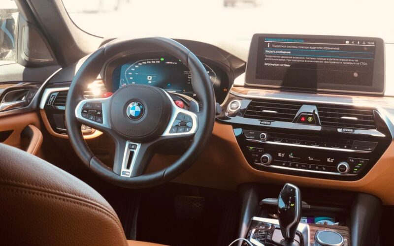 BMW обрала Qualcomm постачальником чипів для автомобілів