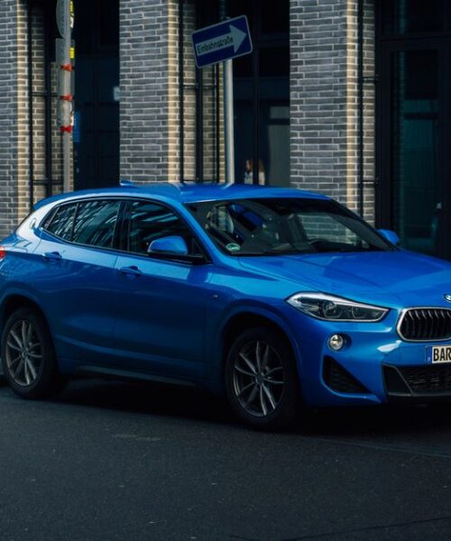 BMW планує потужнішу версію електрокросовера iX3