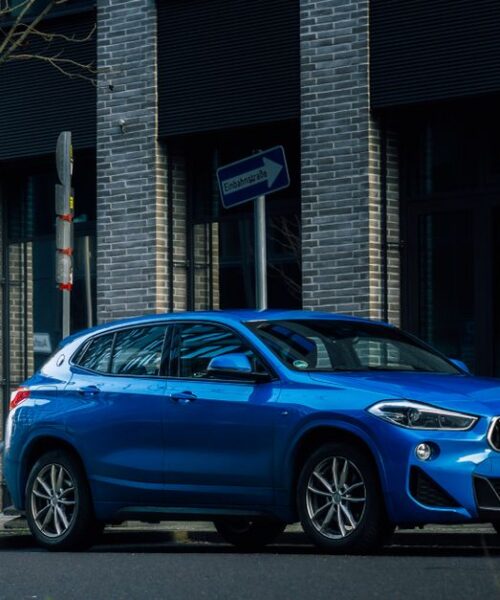 BMW iX5 M отримає 1 000 к.с. і вражатиме потужністю