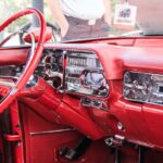 Інтерфейс мультимедійної системи Cadillac з підтримкою Apple CarPlay
