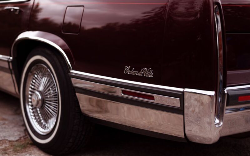 Cadillac Celestiq Night Test у синьому кольорі