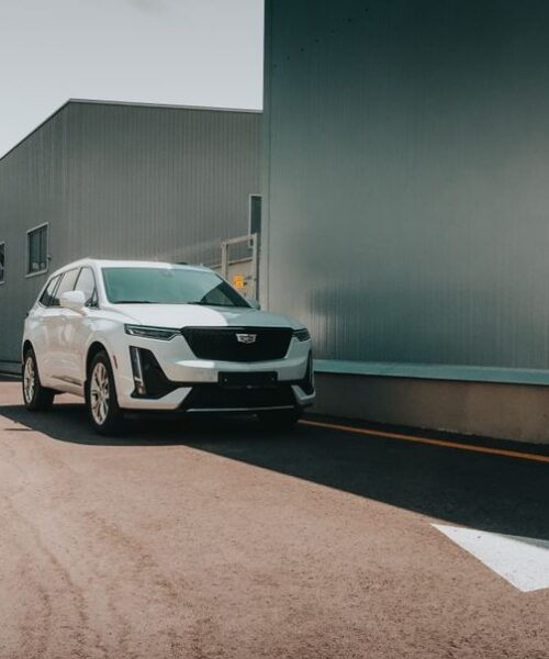 Cadillac запускає гібридний XT5 PHEV з LiDAR у Китаї