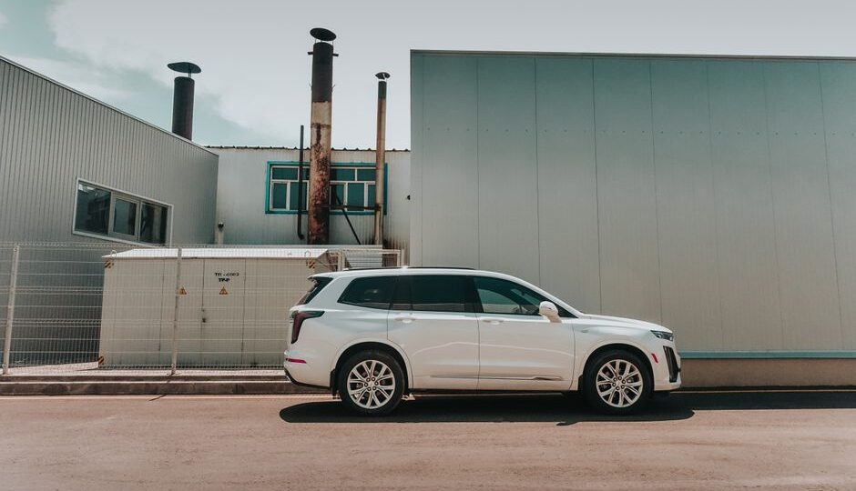 Cadillac Escalade-V отримав епатажний тюнінг від Larte Design