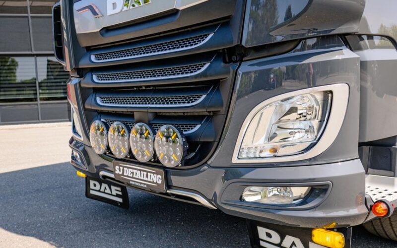 Вантажівка DAF Trucks з автопілотом 4-го рівня від Einride