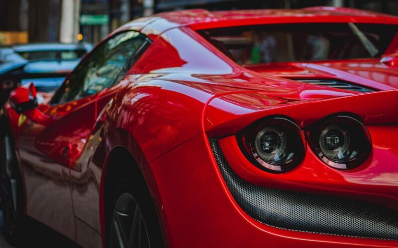 Ексклюзивний гібридний суперкар Ferrari CZ26