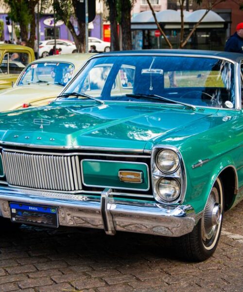Ford Aurora: концепт 1964 року з інноваціями майбутнього