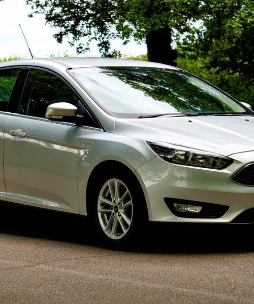 Ford Fiesta ST може отримати платформу Renault 5