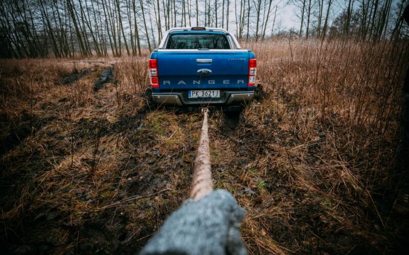 Ford Bronco позашляховий пікап для бездоріжжя