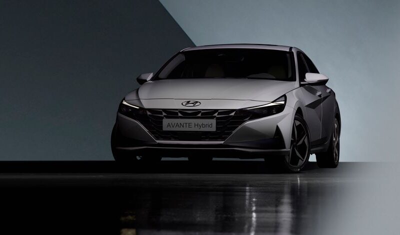 Гібридний автомобіль Geely з системою i-HEV
