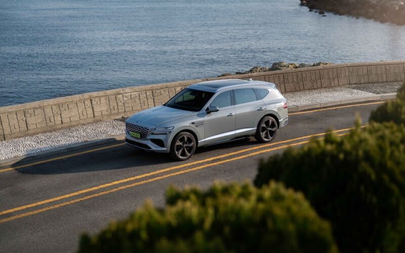 Genesis GV80 Hybrid з унікальною гібридною системою