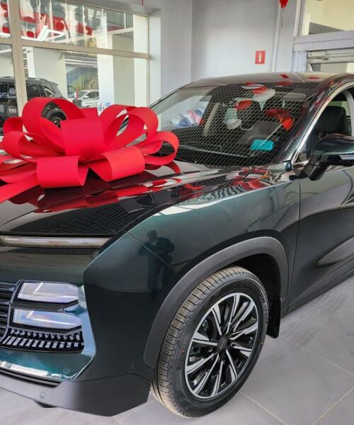 Hongqi HS5 стартує в продажу зі знижками на ринку Китаю