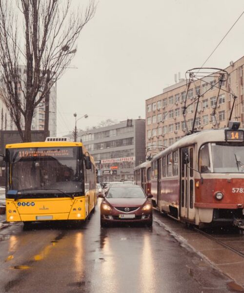 У Києві обмежать рух через ремонт на ключових вулицях