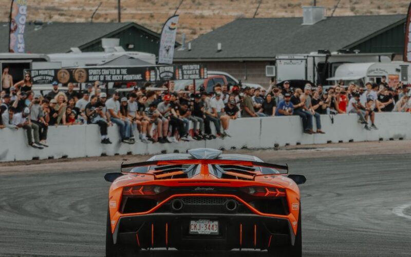 Lamborghini Revuelto SV на трасі Хоккенхаймринг під час заїзду