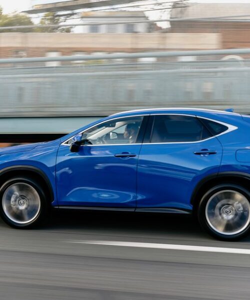 Lexus NX оновлюють: презентація кросовера 1 вересня