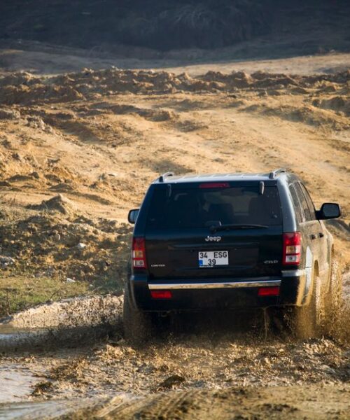 Lincoln розробляє новий позашляховик на платформі Ford Bronco