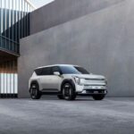 Lucid Cosmos електричний кросовер, відкладений запуск до 2027 року