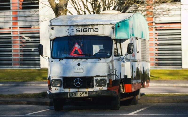 Розкішний автодім Vario Mobil на базі Mercedes Actros