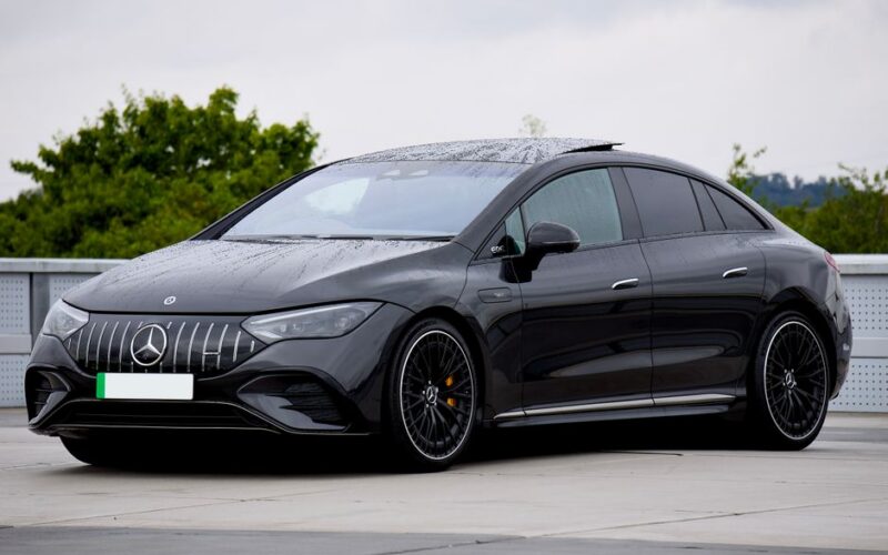 Електроседан Mercedes-AMG CLA 45 4Matic на Нюрбургрингу