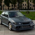 Електричний хетчбек Mitsubishi ASX VR-e з сучасним дизайном