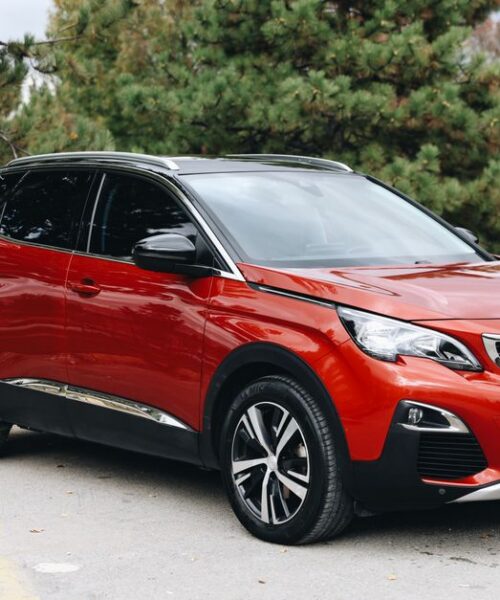 Peugeot дарує 100 літрів пального покупцям кросоверів в Україні