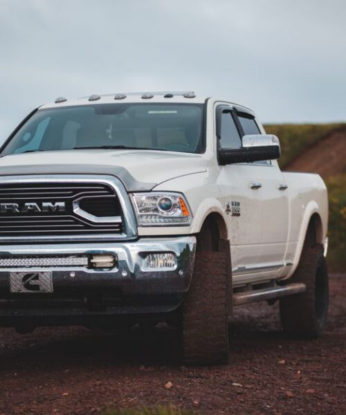Storyteller GXV Wild: новий будинок на колесах на базі Ram 3500