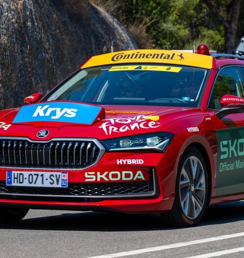 Skoda впроваджує Qi2: бездротова зарядка потужністю 25 Вт