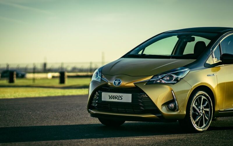 Toyota Prius, гібридний автомобіль, заснований Хіросі Окудою