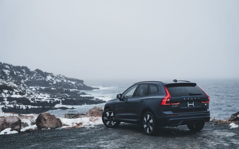 Електричний кросовер Volvo EX50 на новій платформі SPA3