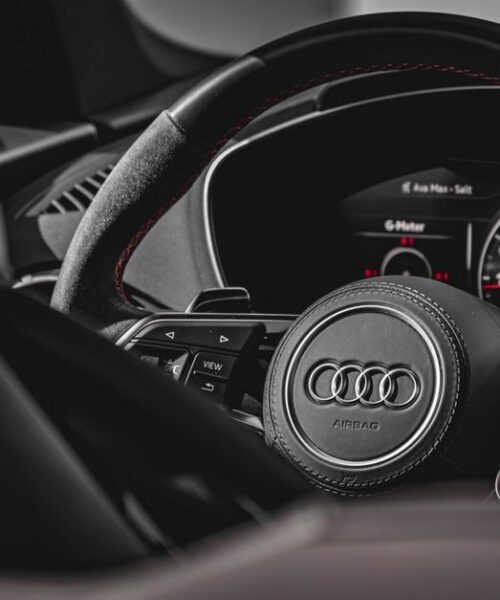 Audi презентувала гібридний суперкар Nuvolari в Італії