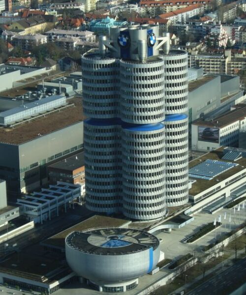 BMW 3 Series нового покоління помічено без камуфляжу в Мюнхені