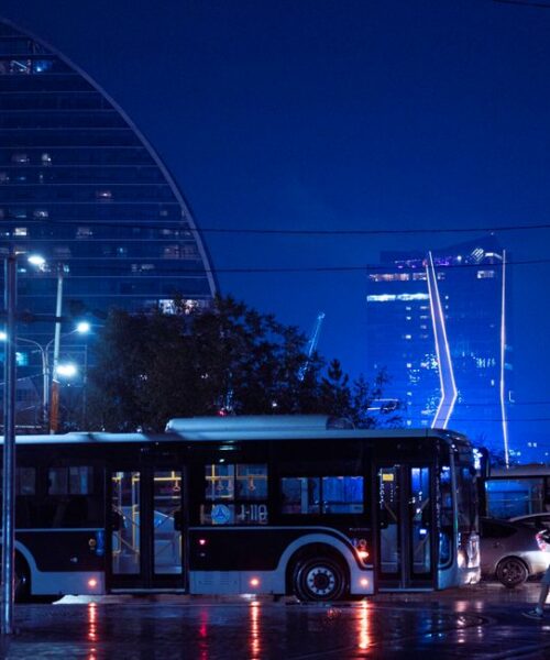 Iveco Bus презентує електробус eFlexy із запасом ходу 300 км