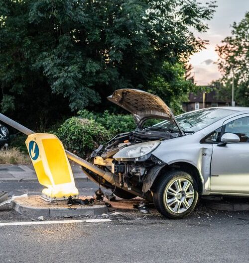 На Львівщині електромобіль Polestar збив дитину на скутері