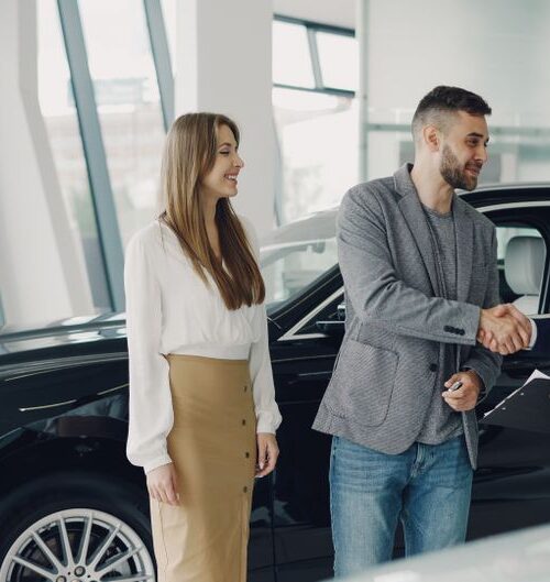 Шахраї використовують AI для клонування сайтів автодилерів у США