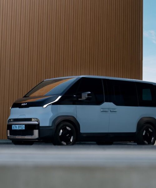 KIA презентує електрофургон PV7 на виставці в Ганновері