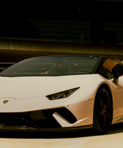 Lamborghini тестує відкриту версію Revuelto Spyder на дорогах