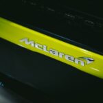 Новий логотип McLaren з історичними елементами