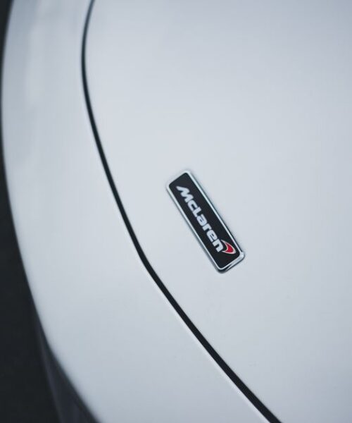 McLaren інвестує 500 млн фунтів у новий SUV та завод у Британії