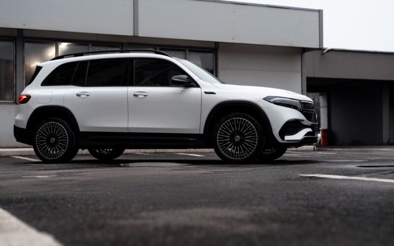 Електричний кросовер Mercedes-AMG GT SUV під час презентації