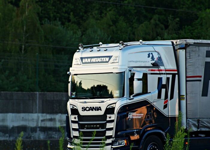 Scania електровантажівка з пробігом до 720 км на дорозі