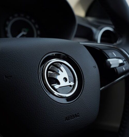 Skoda Superb святкує 25 років успіху на ринку