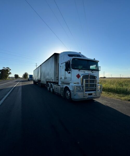 Tesla Semi отримав дозвіл на використання в Чехії