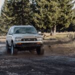 Оновлений Toyota Land Cruiser 300 з гібридною системою